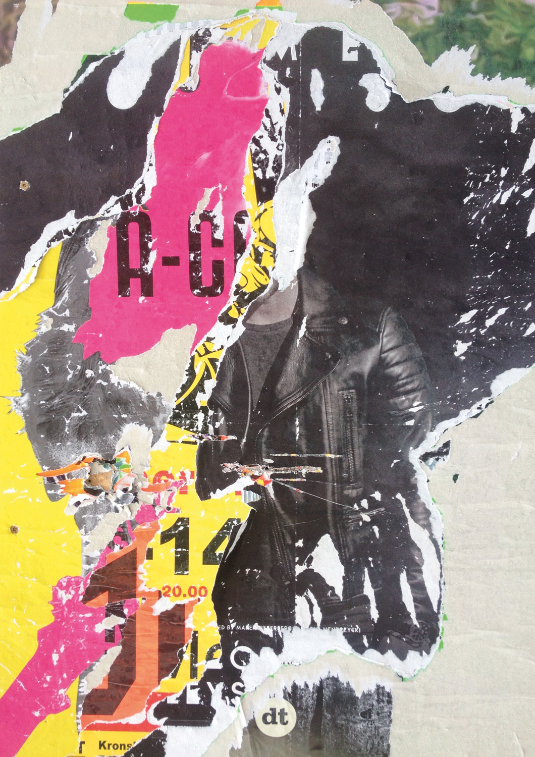 52°30'44.9"N 13°25'0.5"E [2016]